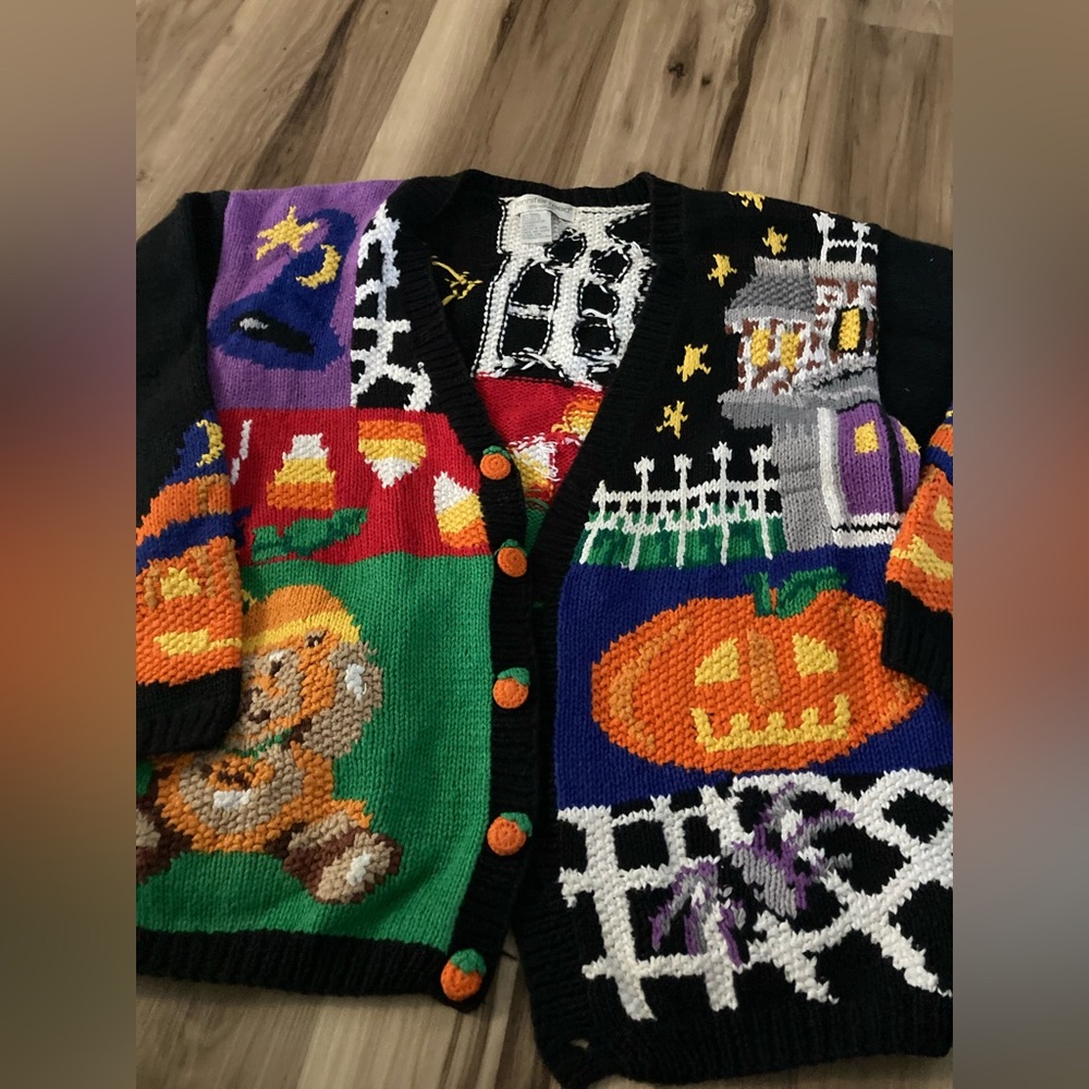 Jennifer Reed knitted Vintage halloween Cardigan sweater